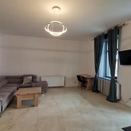Apartmán Casa J. Gusbeth Brašov Exteriér fotografie