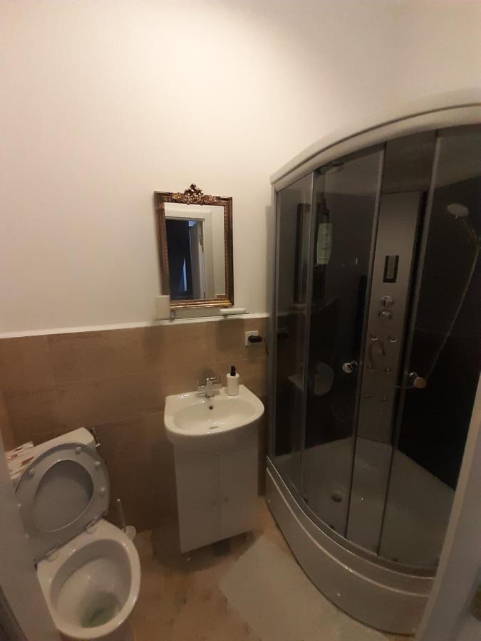 Apartmán Casa J. Gusbeth Brašov Exteriér fotografie