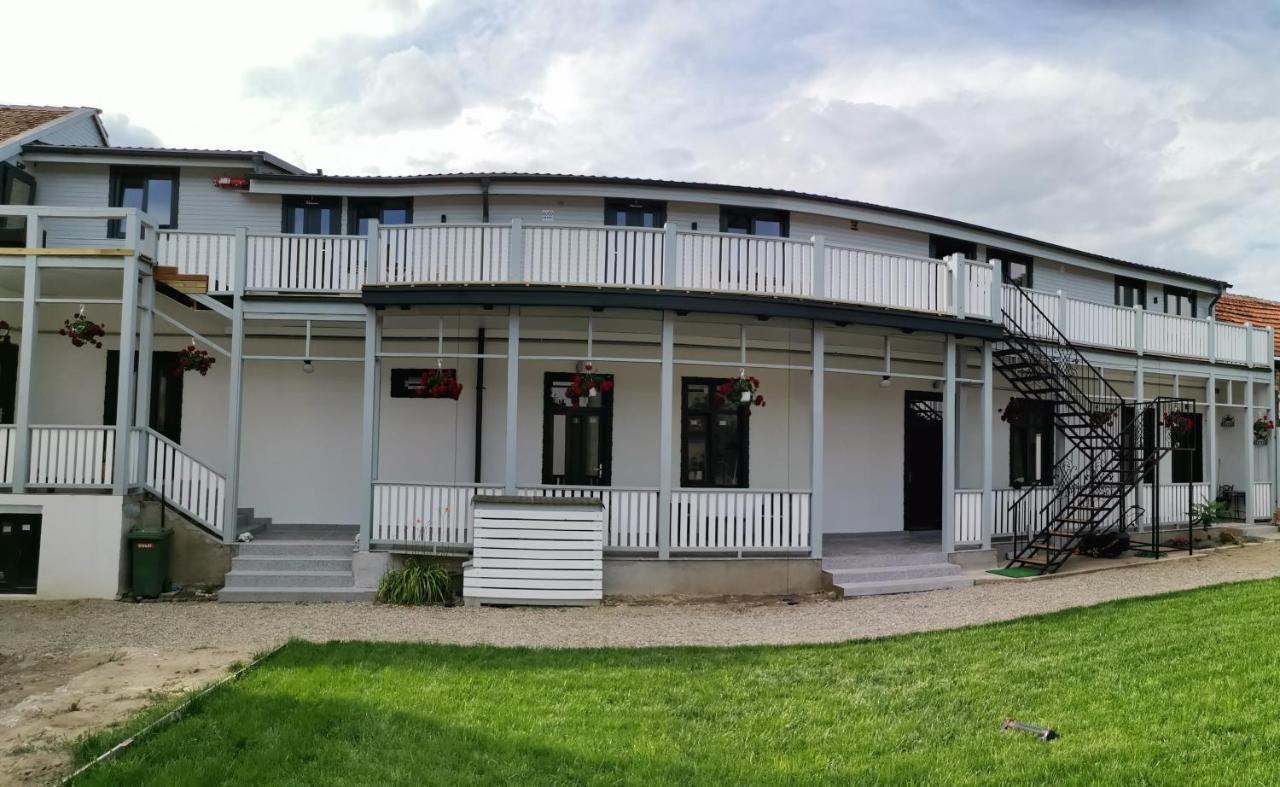 Apartmán Casa J. Gusbeth Brašov Exteriér fotografie