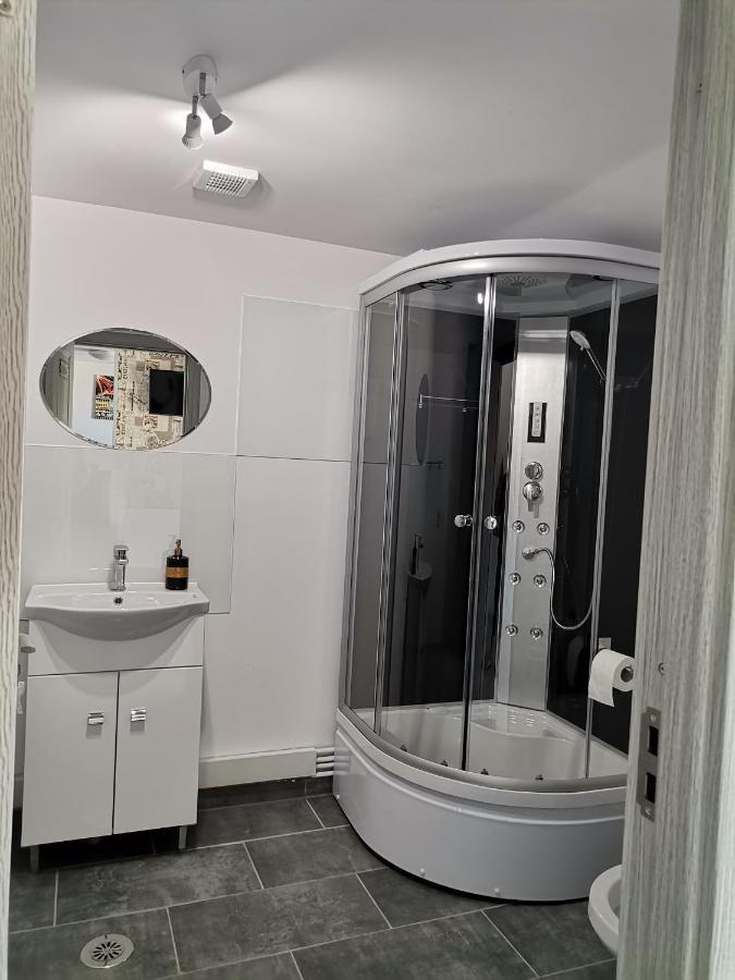 Apartmán Casa J. Gusbeth Brašov Exteriér fotografie