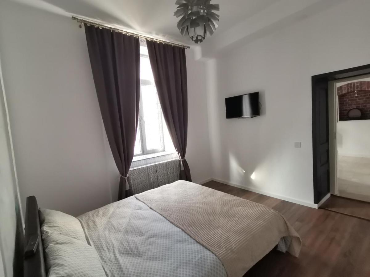 Apartmán Casa J. Gusbeth Brašov Exteriér fotografie