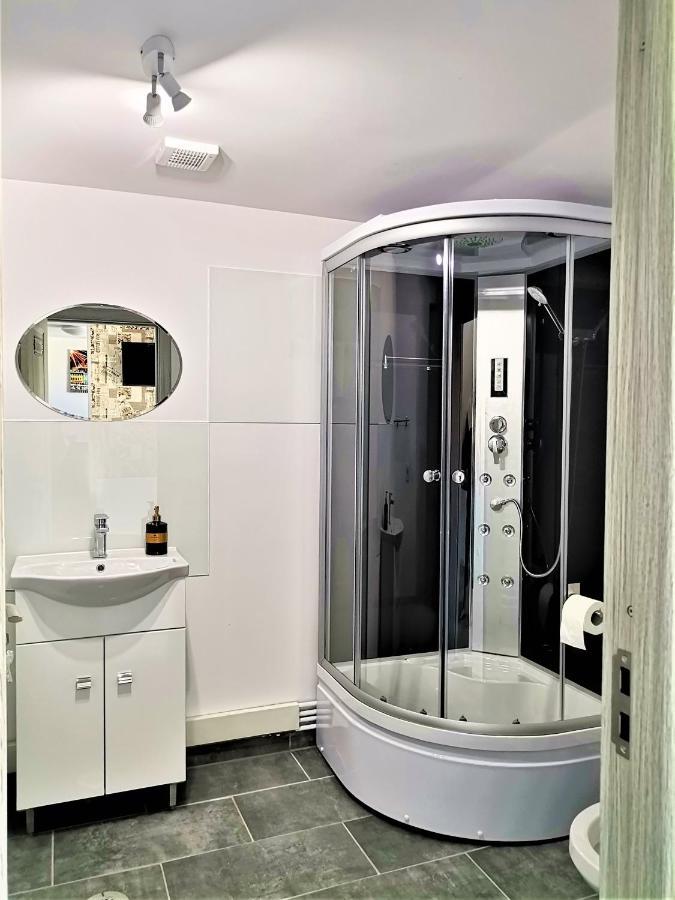 Apartmán Casa J. Gusbeth Brašov Exteriér fotografie