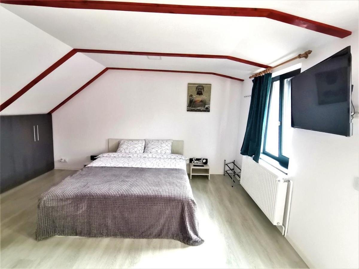 Apartmán Casa J. Gusbeth Brašov Exteriér fotografie