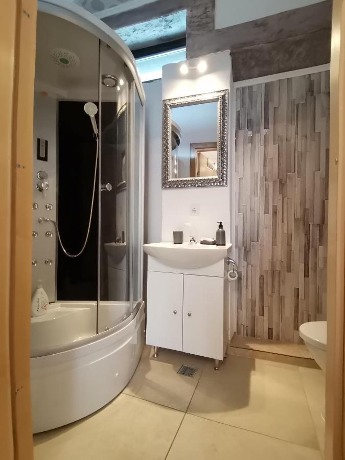 Apartmán Casa J. Gusbeth Brašov Exteriér fotografie